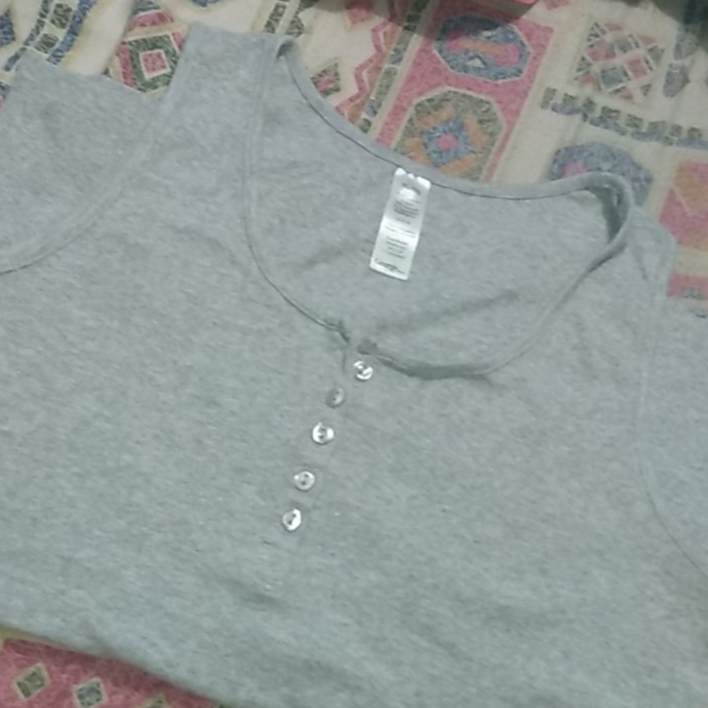 Gray Shirt Size XL